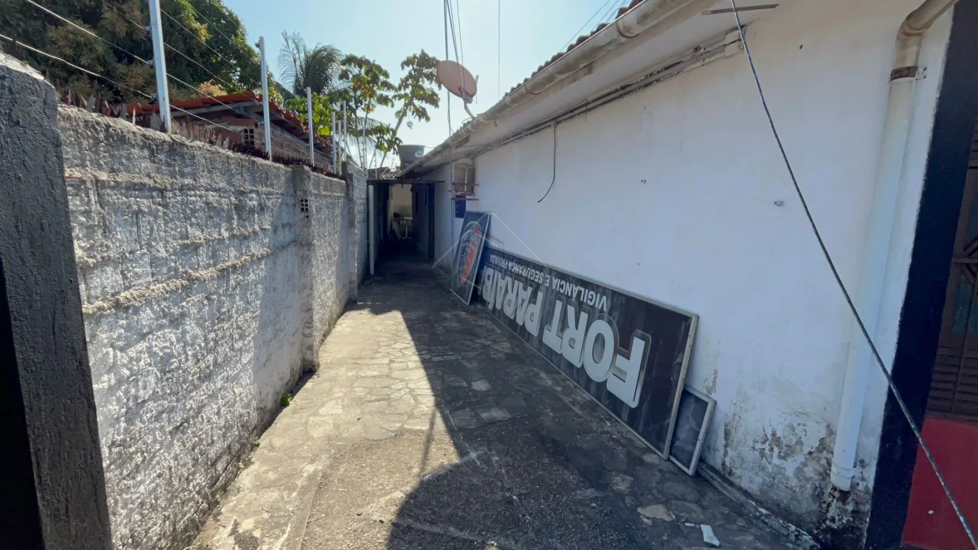 Comprar Casa / Padr&atilde;o em Cabedelo R$ 810.000,00 - Foto 3