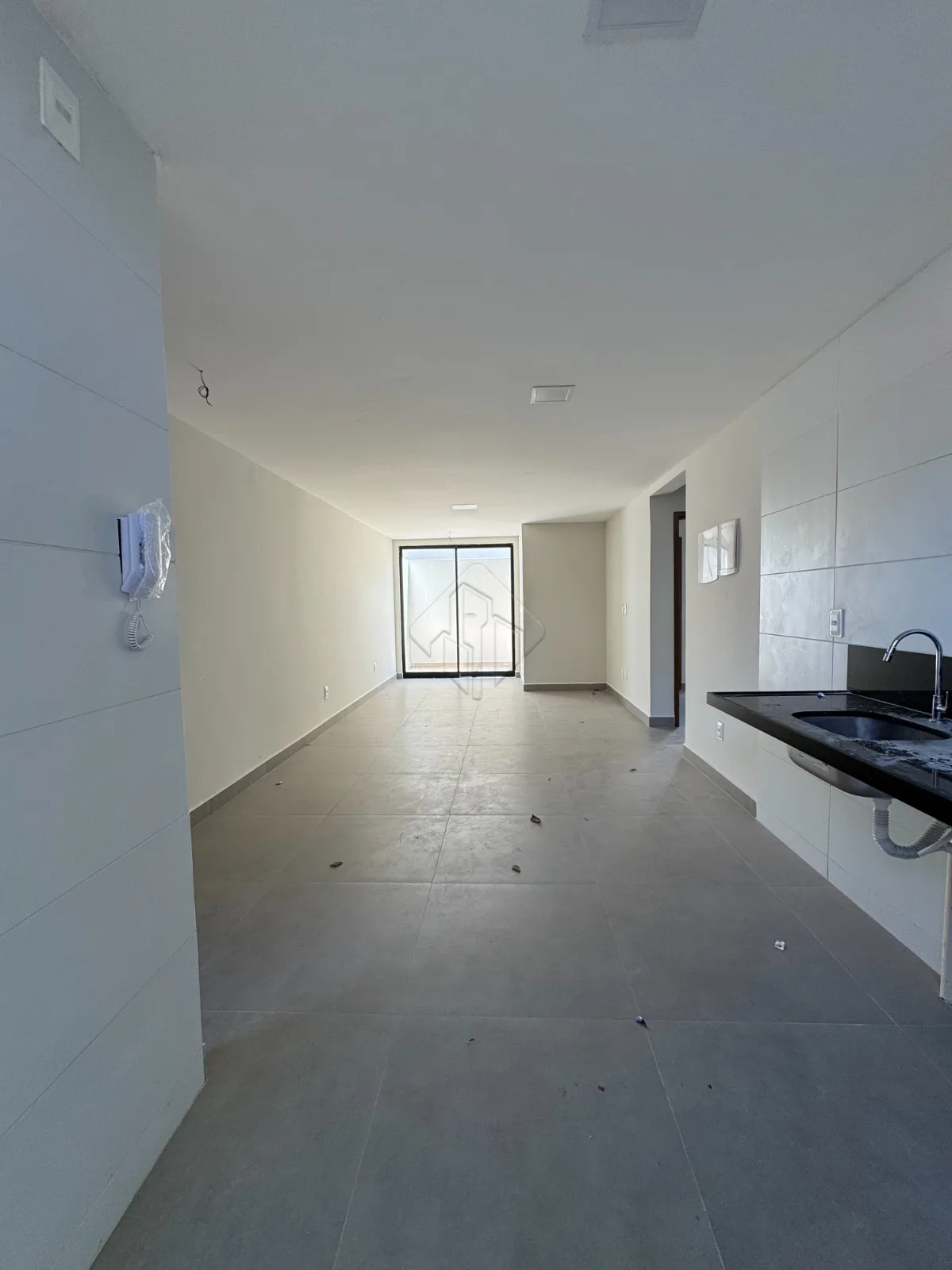 Comprar Apartamento / Padr&atilde;o em Jo&atilde;o Pessoa R$ 680.000,00 - Foto 2