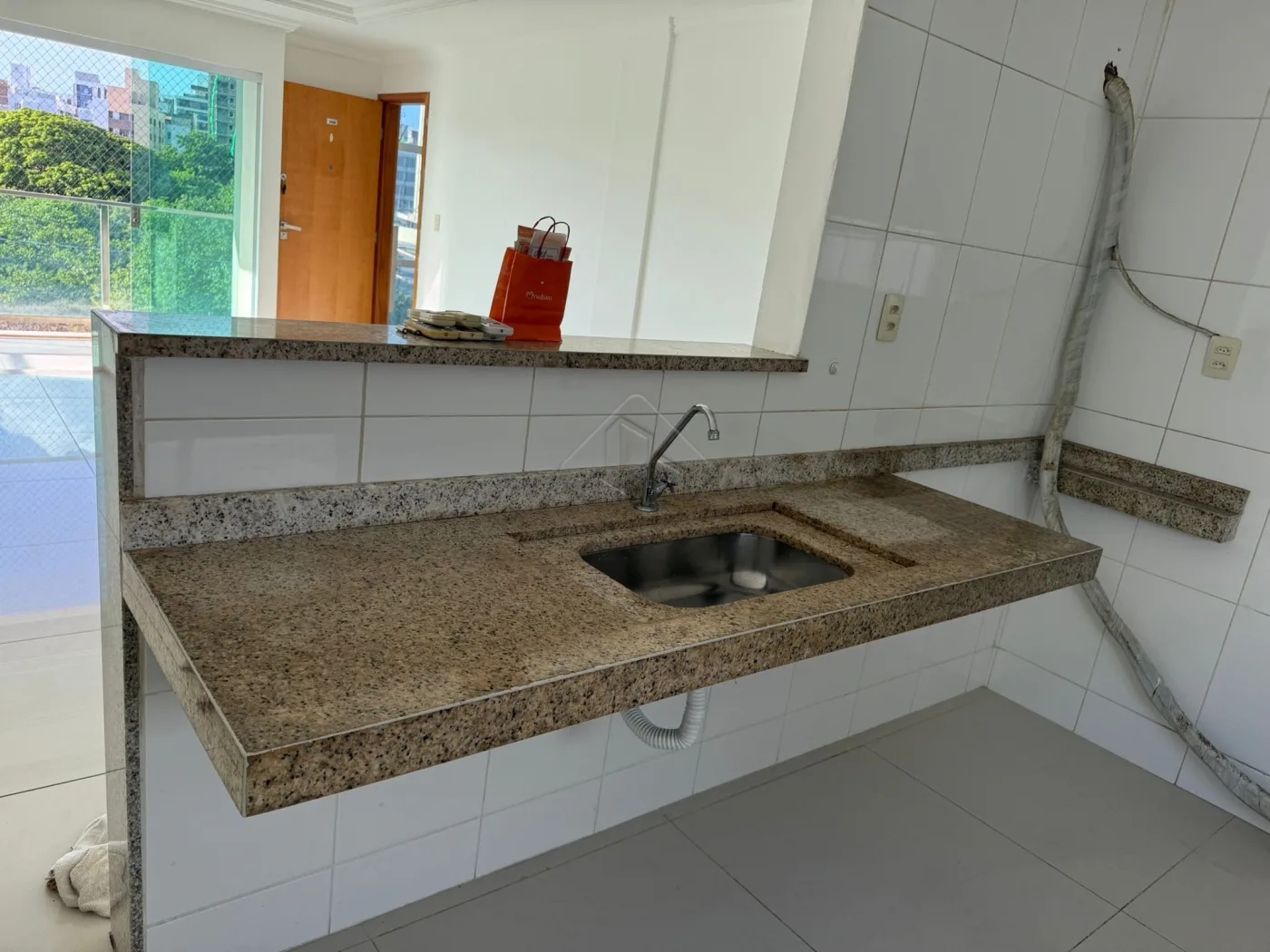 Comprar Apartamento / Padr&atilde;o em Cabedelo R$ 600.000,00 - Foto 5
