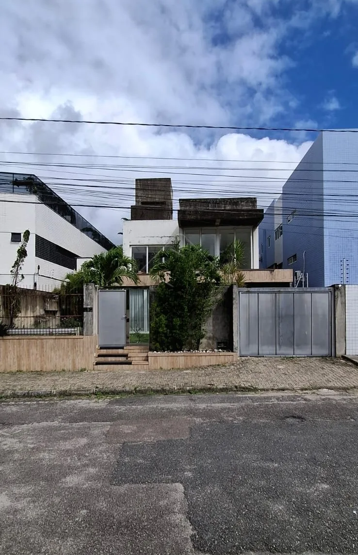 Comprar Casa / Padr&atilde;o em Jo&atilde;o Pessoa R$ 4.500.000,00 - Foto 1