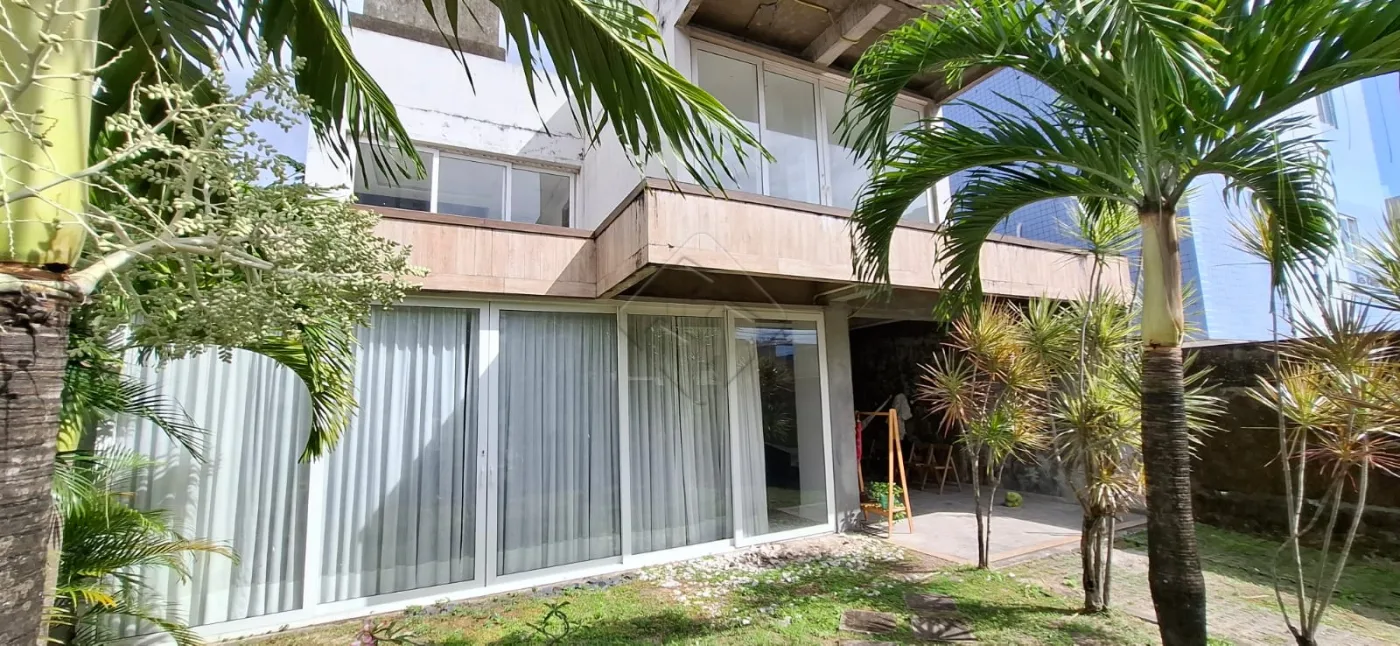 Comprar Casa / Padr&atilde;o em Jo&atilde;o Pessoa R$ 4.500.000,00 - Foto 2