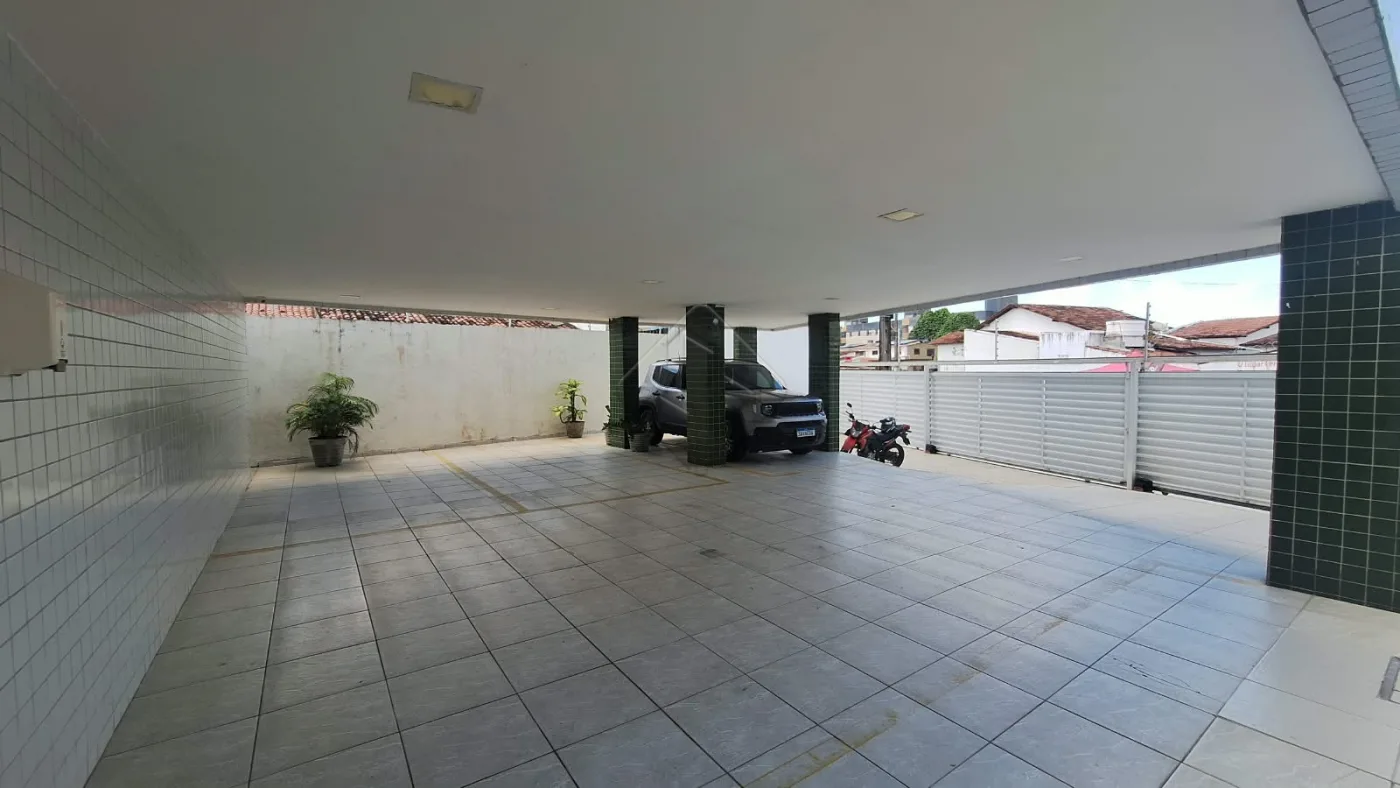 Comprar Apartamento / Padr&atilde;o em Jo&atilde;o Pessoa R$ 220.000,00 - Foto 9
