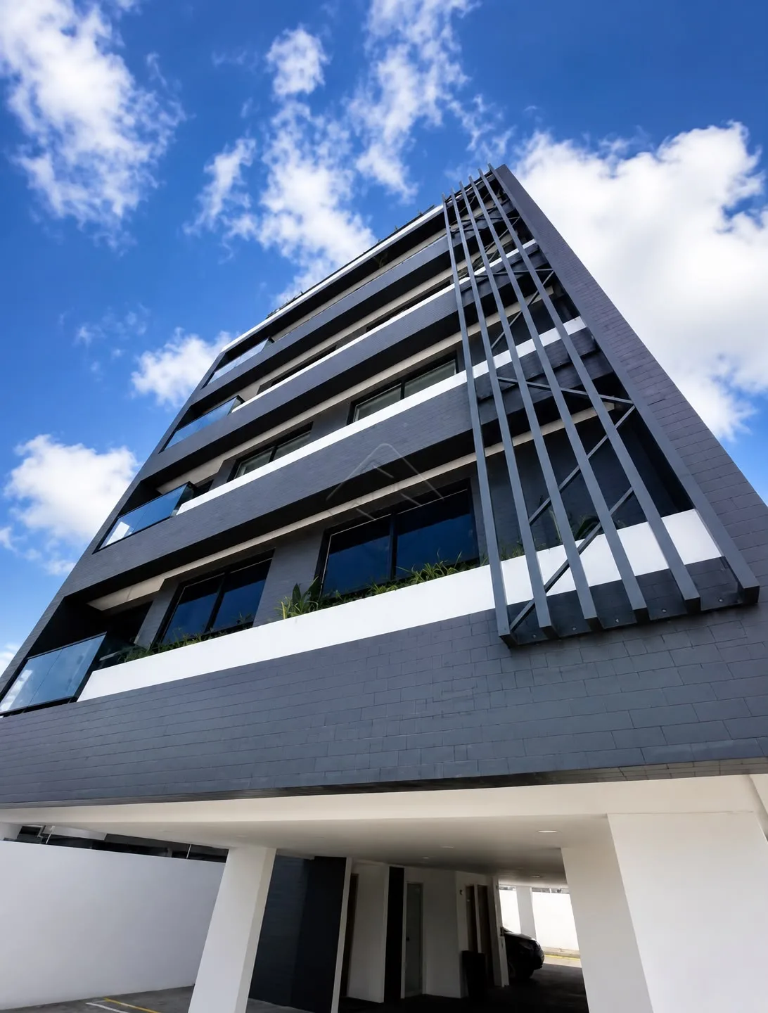Comprar Apartamento / Padr&atilde;o em Cabedelo R$ 330.000,00 - Foto 1