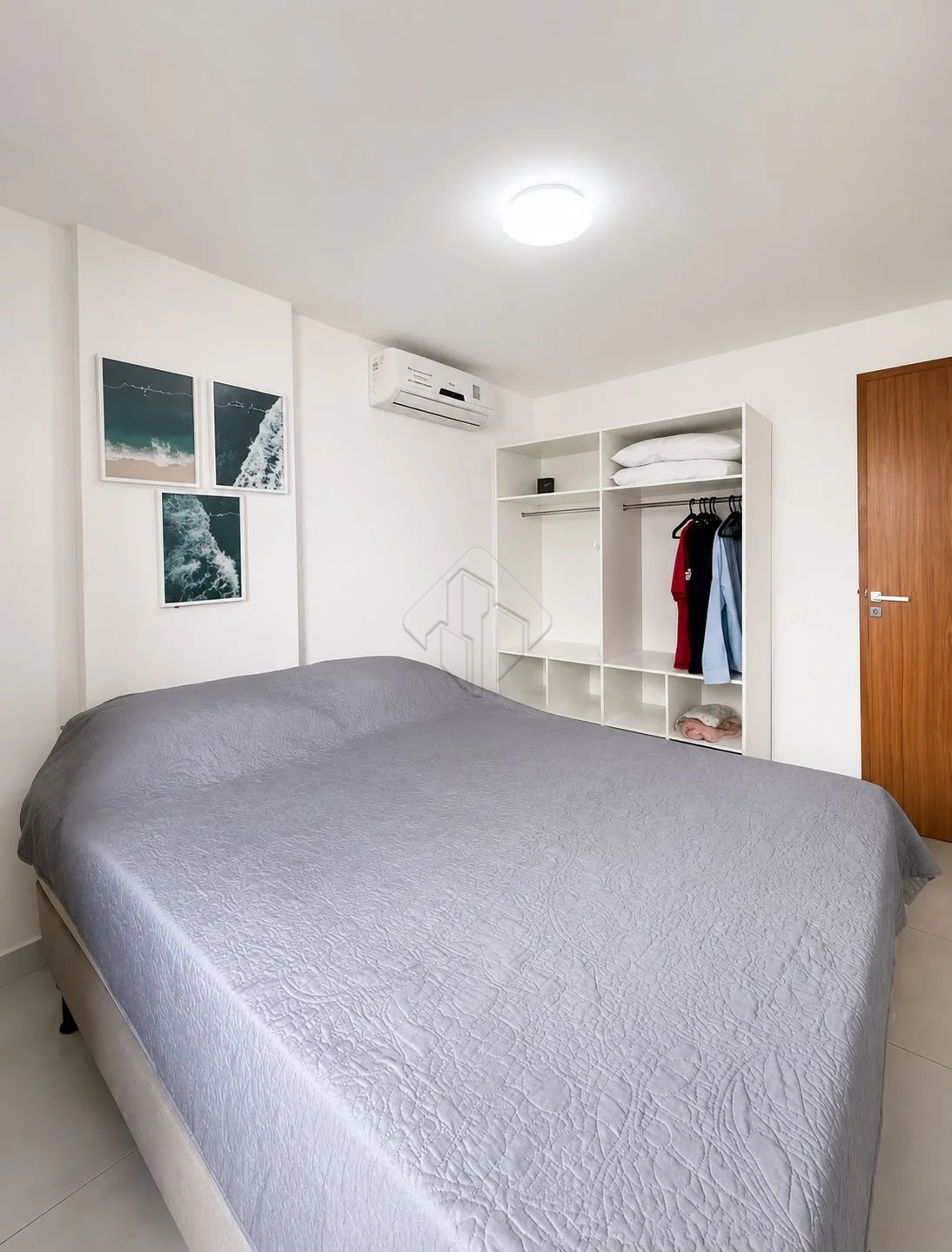 Comprar Apartamento / Padr&atilde;o em Cabedelo R$ 330.000,00 - Foto 3