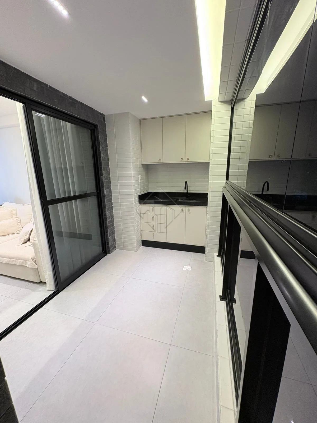 Comprar Apartamento / Padr&atilde;o em Jo&atilde;o Pessoa R$ 980.000,00 - Foto 9