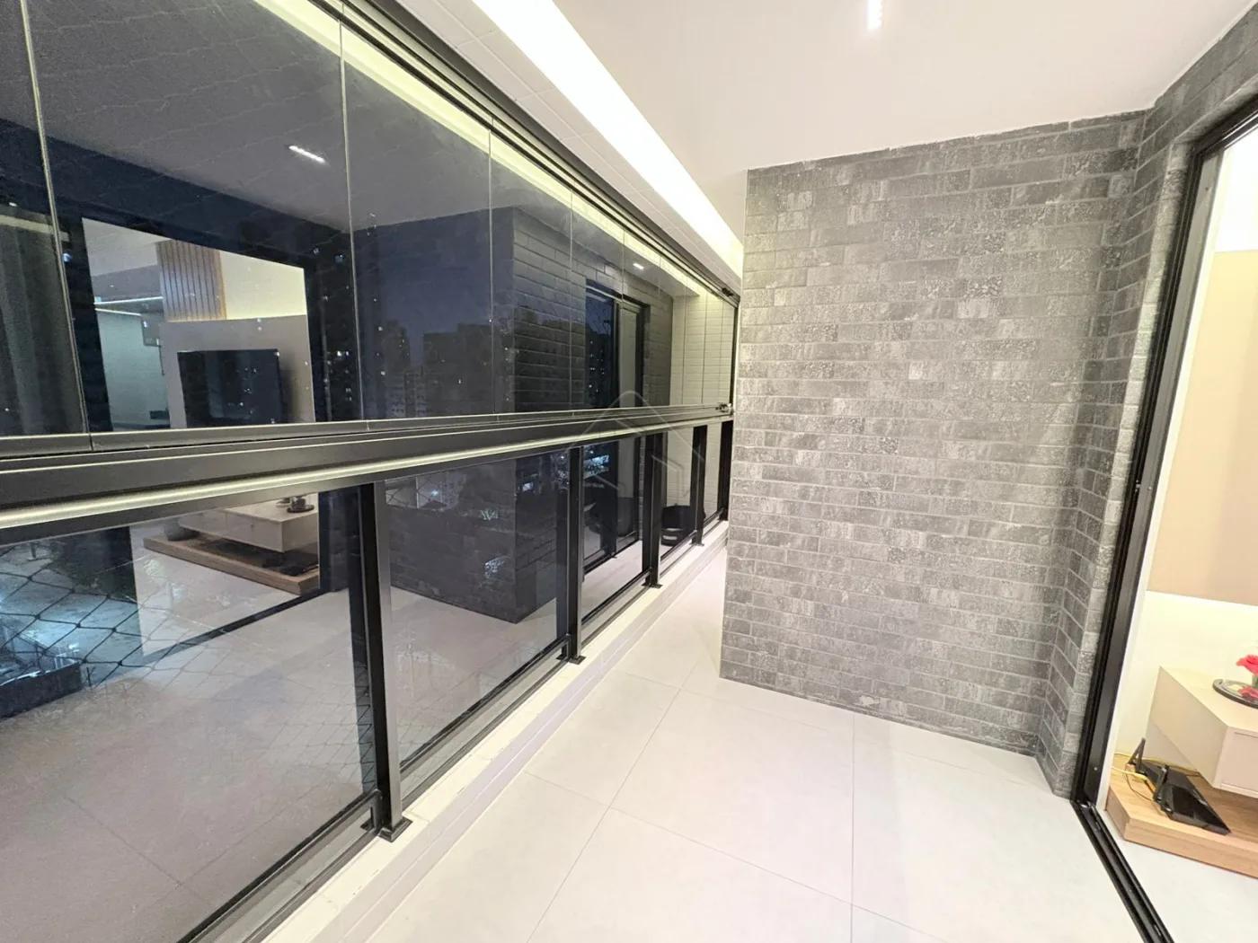 Comprar Apartamento / Padr&atilde;o em Jo&atilde;o Pessoa R$ 980.000,00 - Foto 8