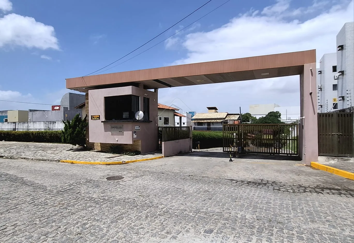 Comprar Casa / Condom&iacute;nio em Jo&atilde;o Pessoa R$ 549.999,00 - Foto 1