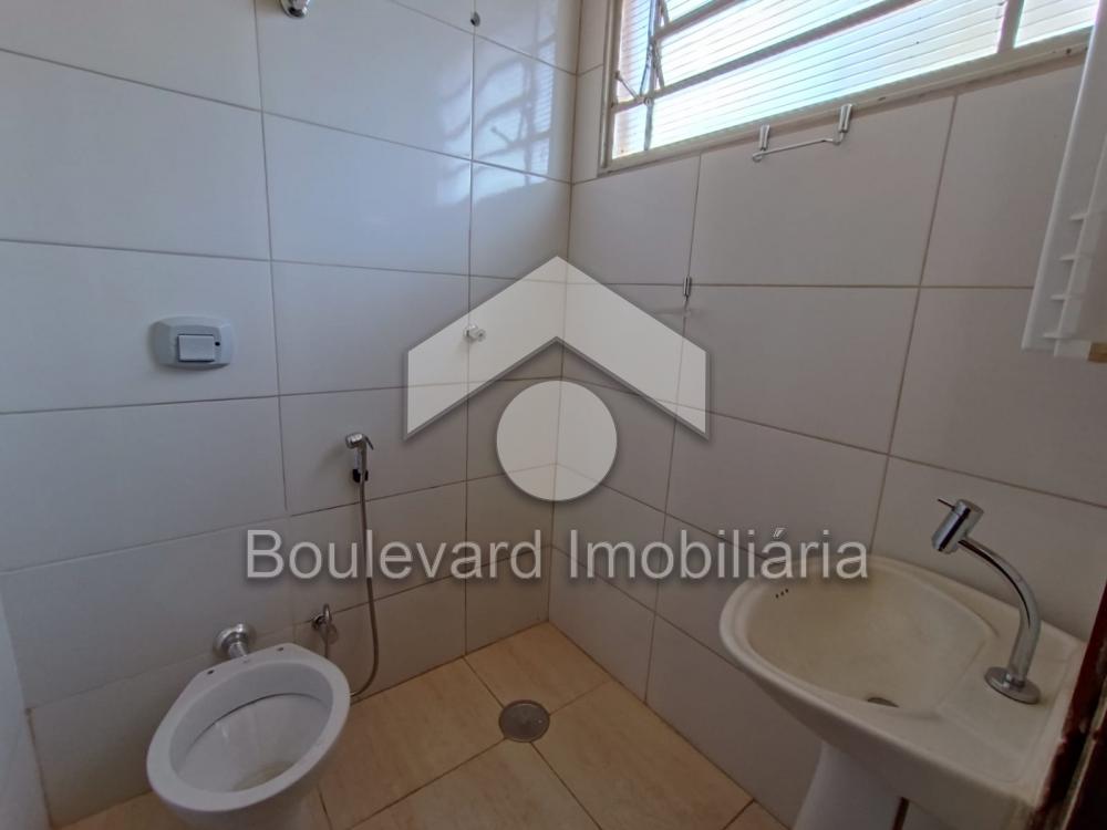 Alugar Apartamento / Padr&atilde;o em Ribeir&atilde;o Preto R$ 1.100,00 - Foto 11