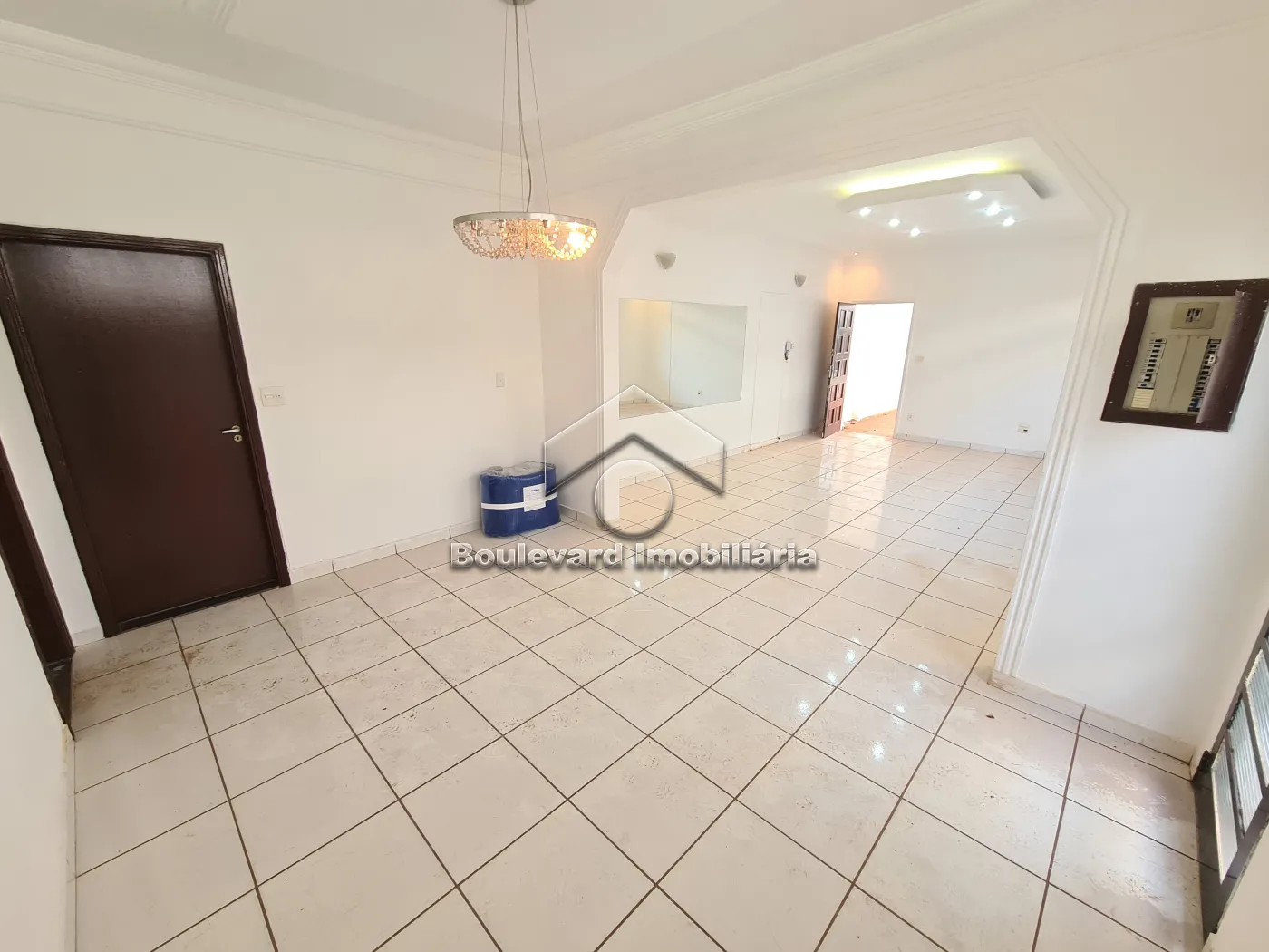 Alugar Casa / Padr&atilde;o em Ribeir&atilde;o Preto R$ 7.000,00 - Foto 11