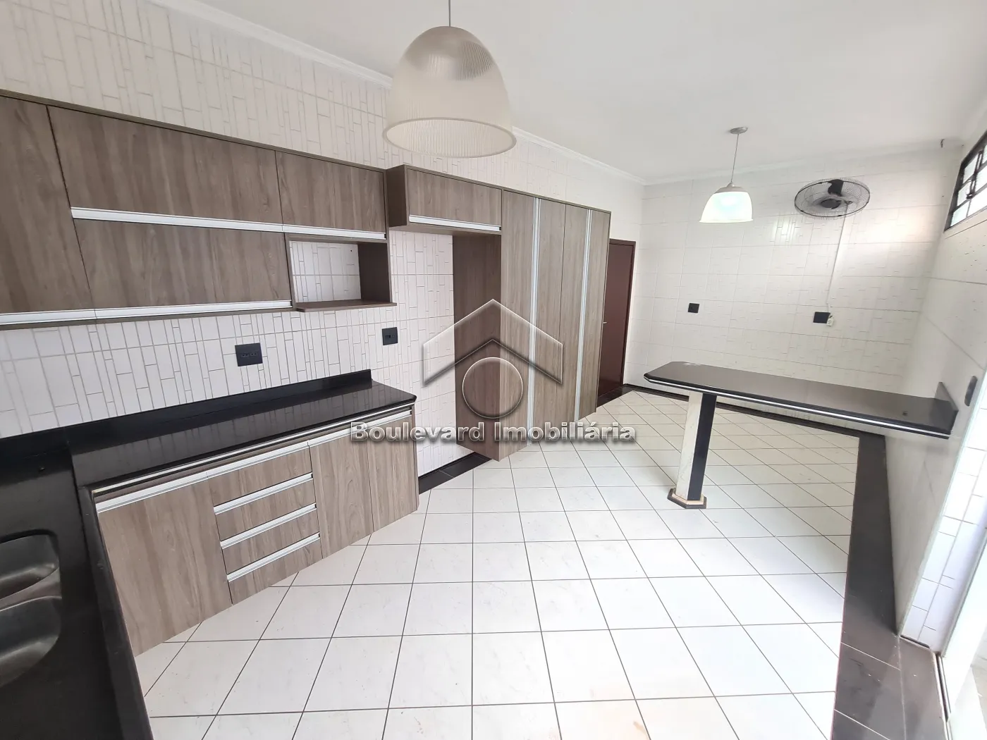 Alugar Casa / Padr&atilde;o em Ribeir&atilde;o Preto R$ 7.000,00 - Foto 21