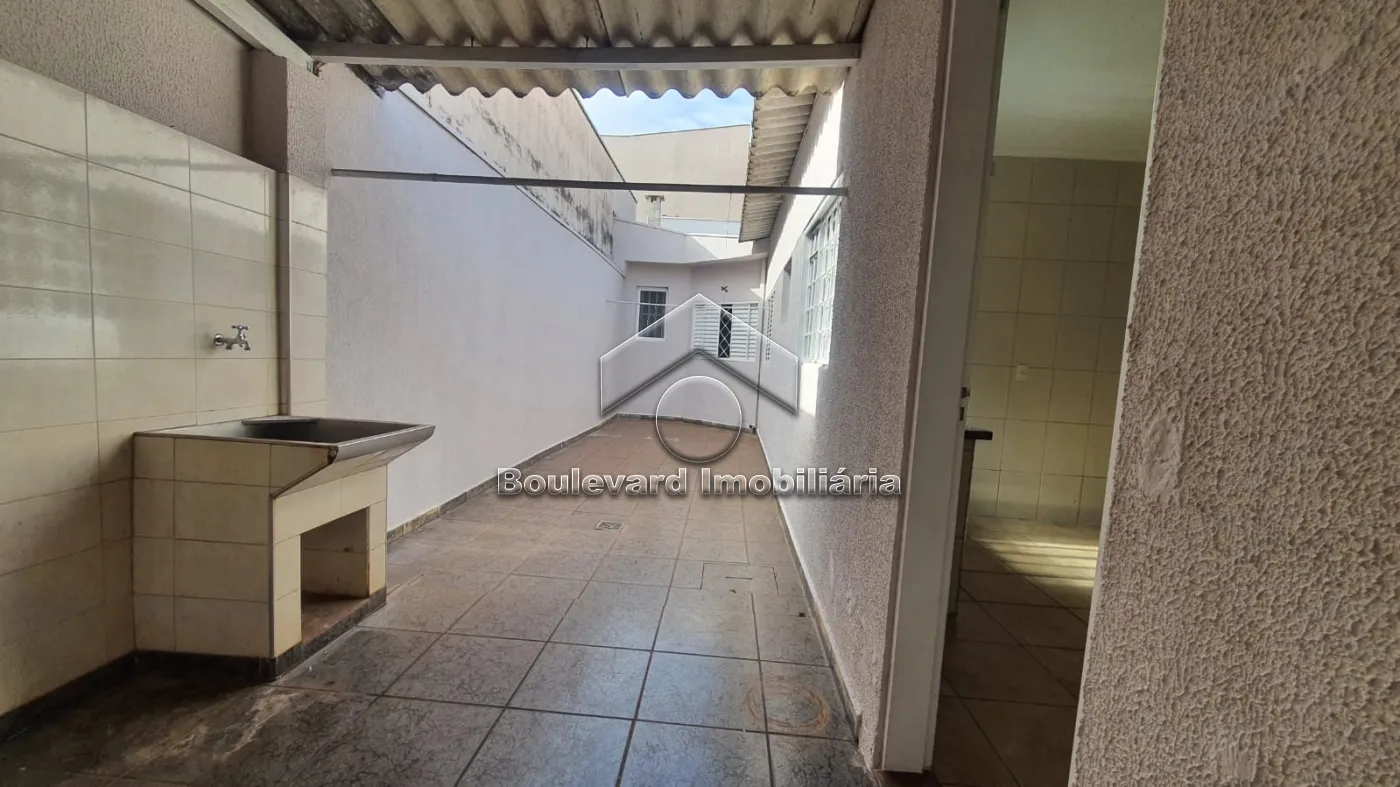 Alugar Casa / Padr&atilde;o em Ribeir&atilde;o Preto R$ 3.200,00 - Foto 3