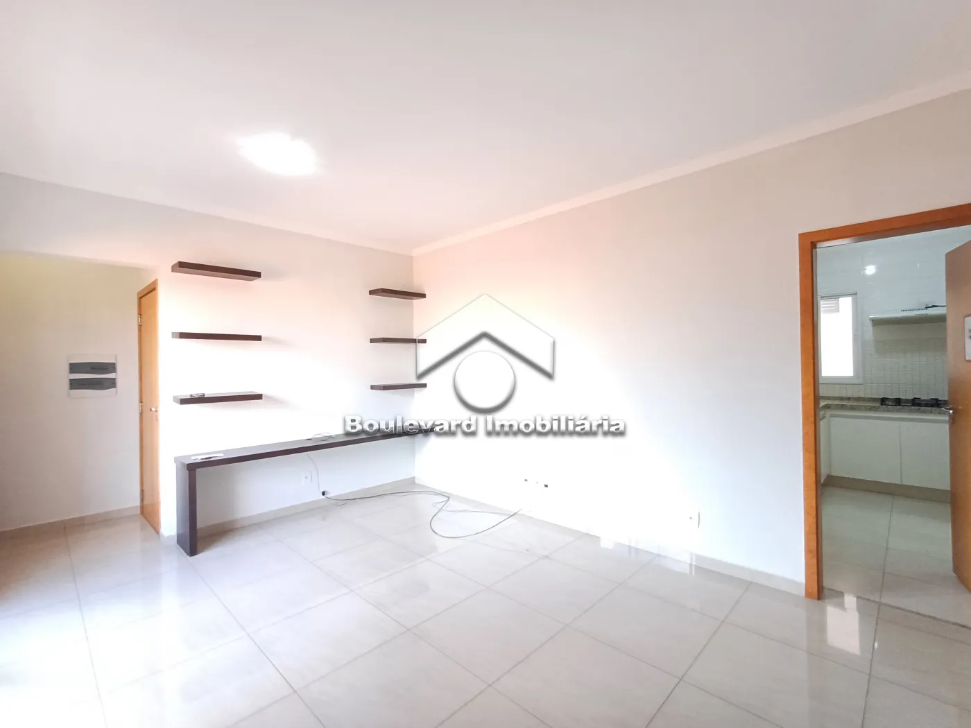 Alugar Apartamento / Padr&atilde;o em Ribeir&atilde;o Preto R$ 2.300,00 - Foto 8