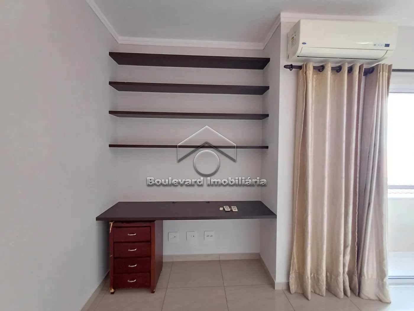 Alugar Apartamento / Padr&atilde;o em Ribeir&atilde;o Preto R$ 2.300,00 - Foto 9