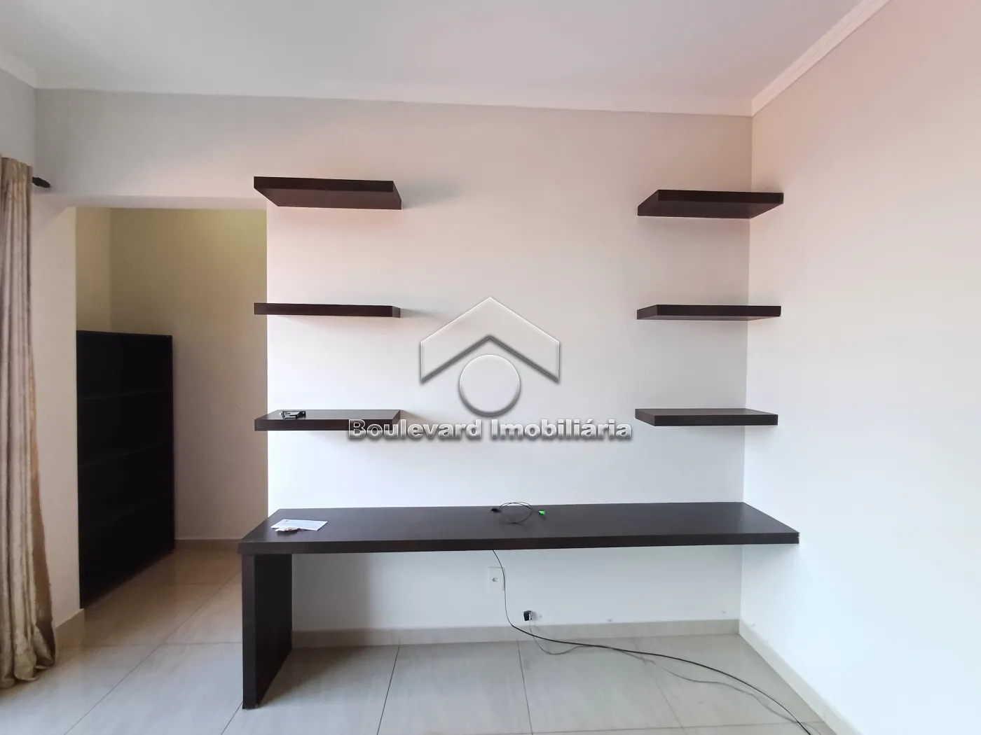 Alugar Apartamento / Padr&atilde;o em Ribeir&atilde;o Preto R$ 2.300,00 - Foto 10