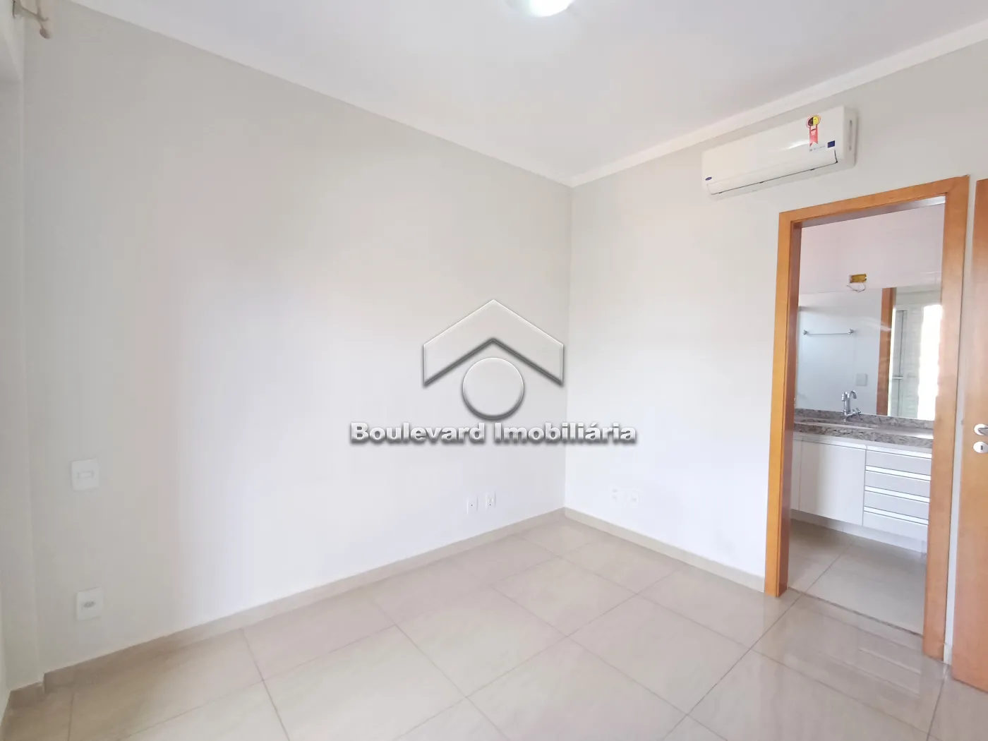 Alugar Apartamento / Padr&atilde;o em Ribeir&atilde;o Preto R$ 2.300,00 - Foto 14