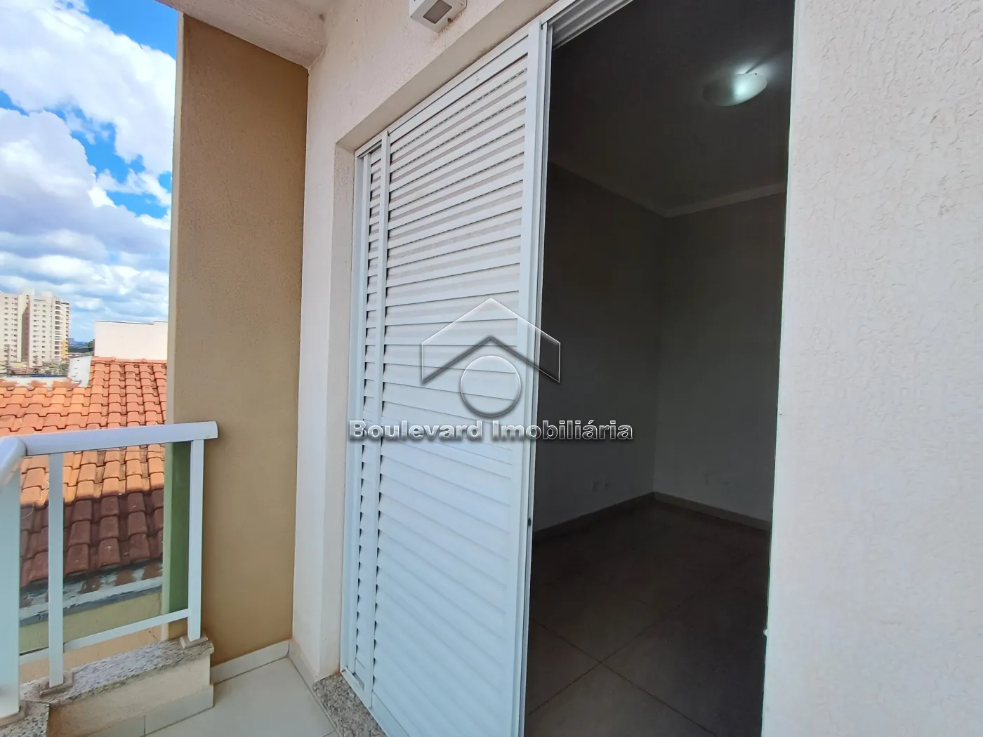 Alugar Apartamento / Padr&atilde;o em Ribeir&atilde;o Preto R$ 2.300,00 - Foto 16