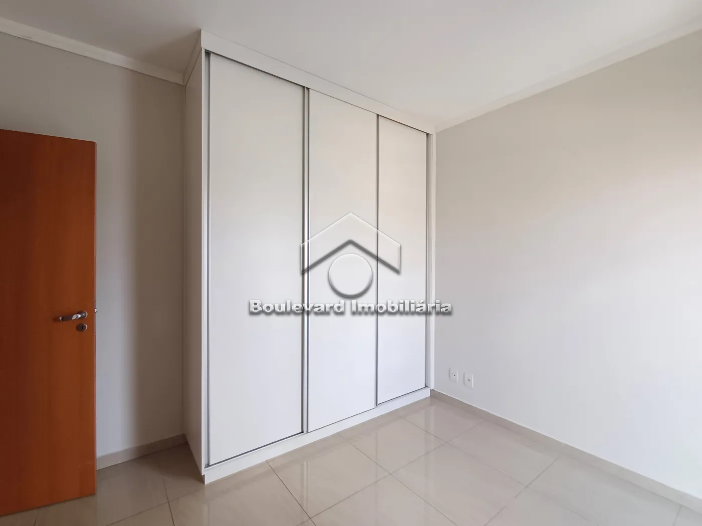 Alugar Apartamento / Padr&atilde;o em Ribeir&atilde;o Preto R$ 2.300,00 - Foto 21