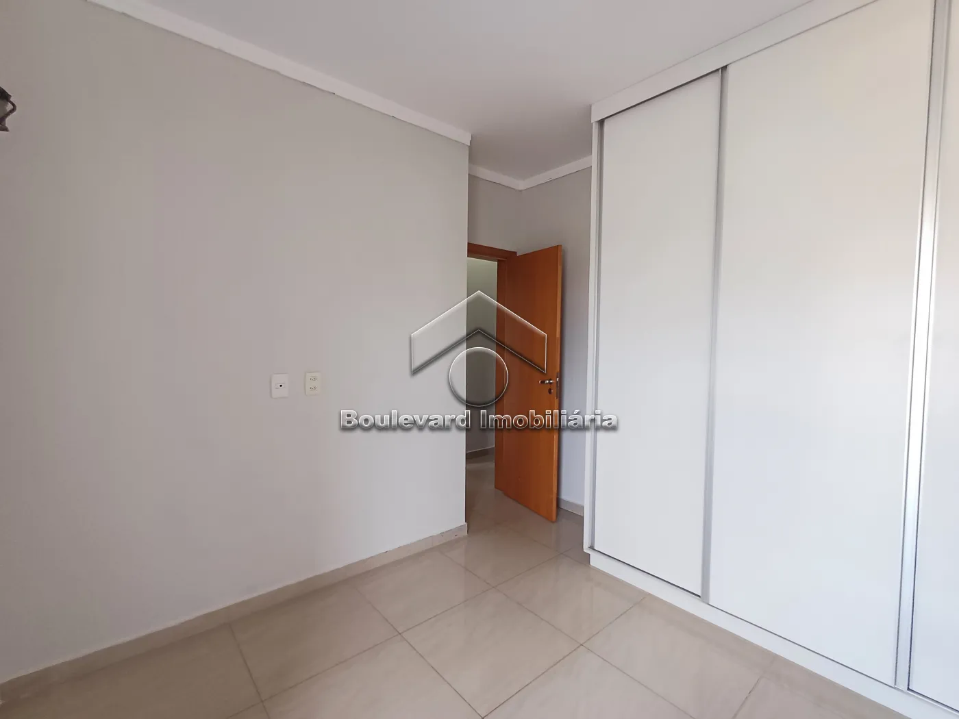 Alugar Apartamento / Padr&atilde;o em Ribeir&atilde;o Preto R$ 2.300,00 - Foto 24