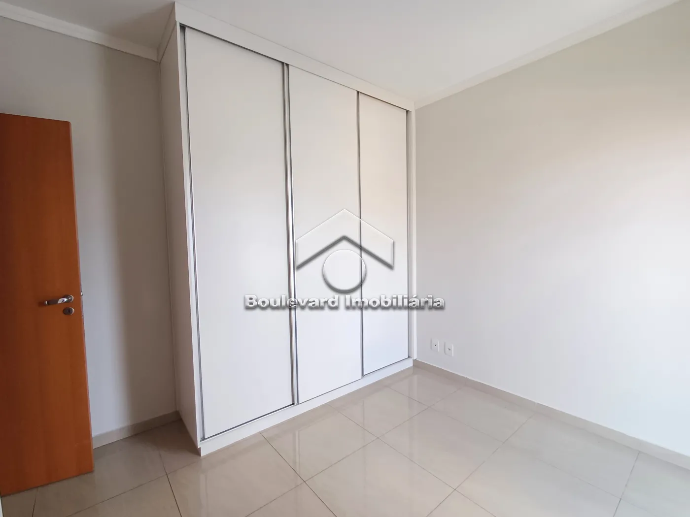 Alugar Apartamento / Padr&atilde;o em Ribeir&atilde;o Preto R$ 2.300,00 - Foto 25