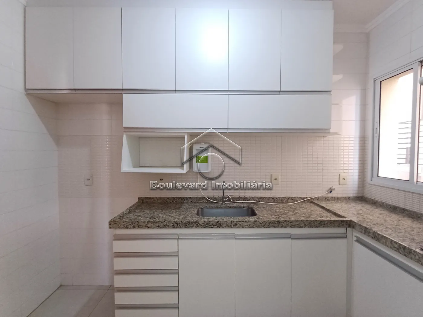 Alugar Apartamento / Padr&atilde;o em Ribeir&atilde;o Preto R$ 2.300,00 - Foto 30
