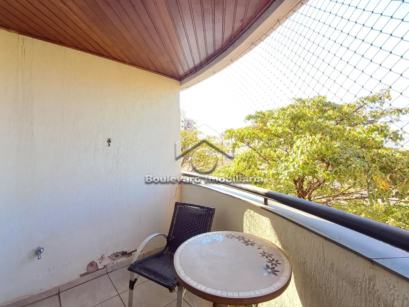 Alugar Apartamento / Padr&atilde;o em Ribeir&atilde;o Preto R$ 3.200,00 - Foto 1