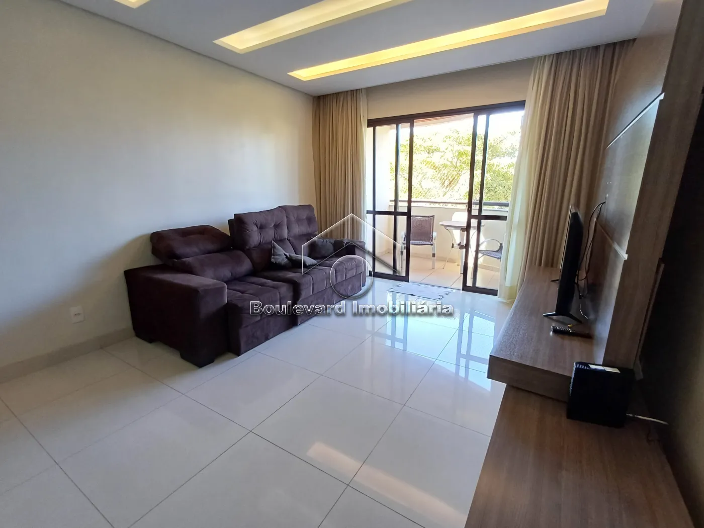 Alugar Apartamento / Padr&atilde;o em Ribeir&atilde;o Preto R$ 3.200,00 - Foto 6