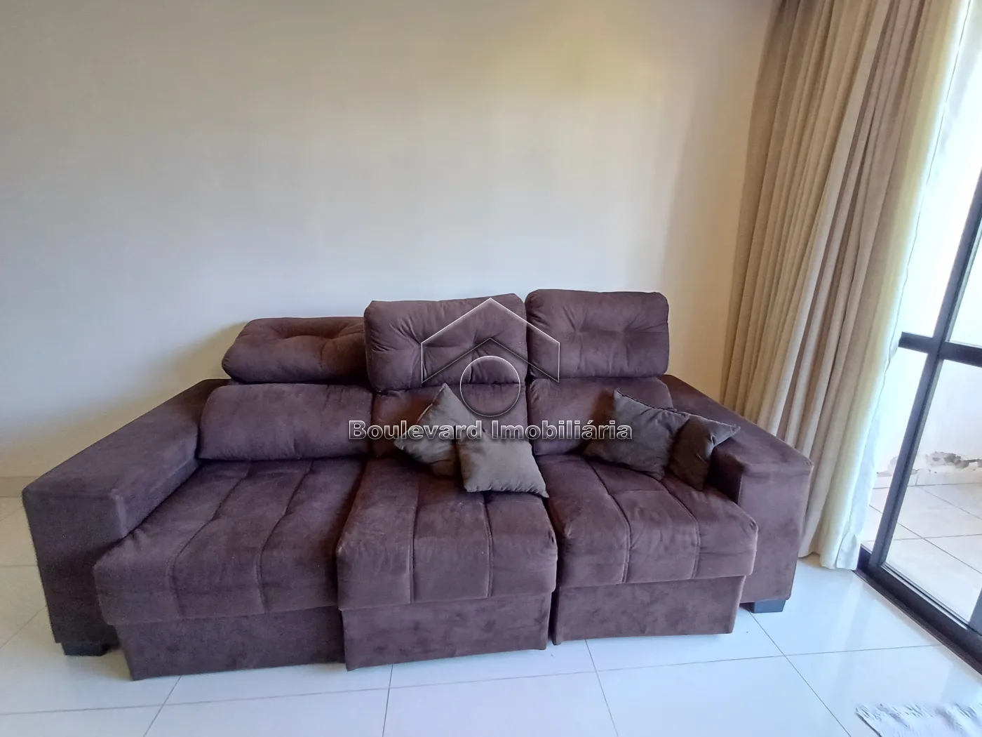 Alugar Apartamento / Padr&atilde;o em Ribeir&atilde;o Preto R$ 3.200,00 - Foto 9