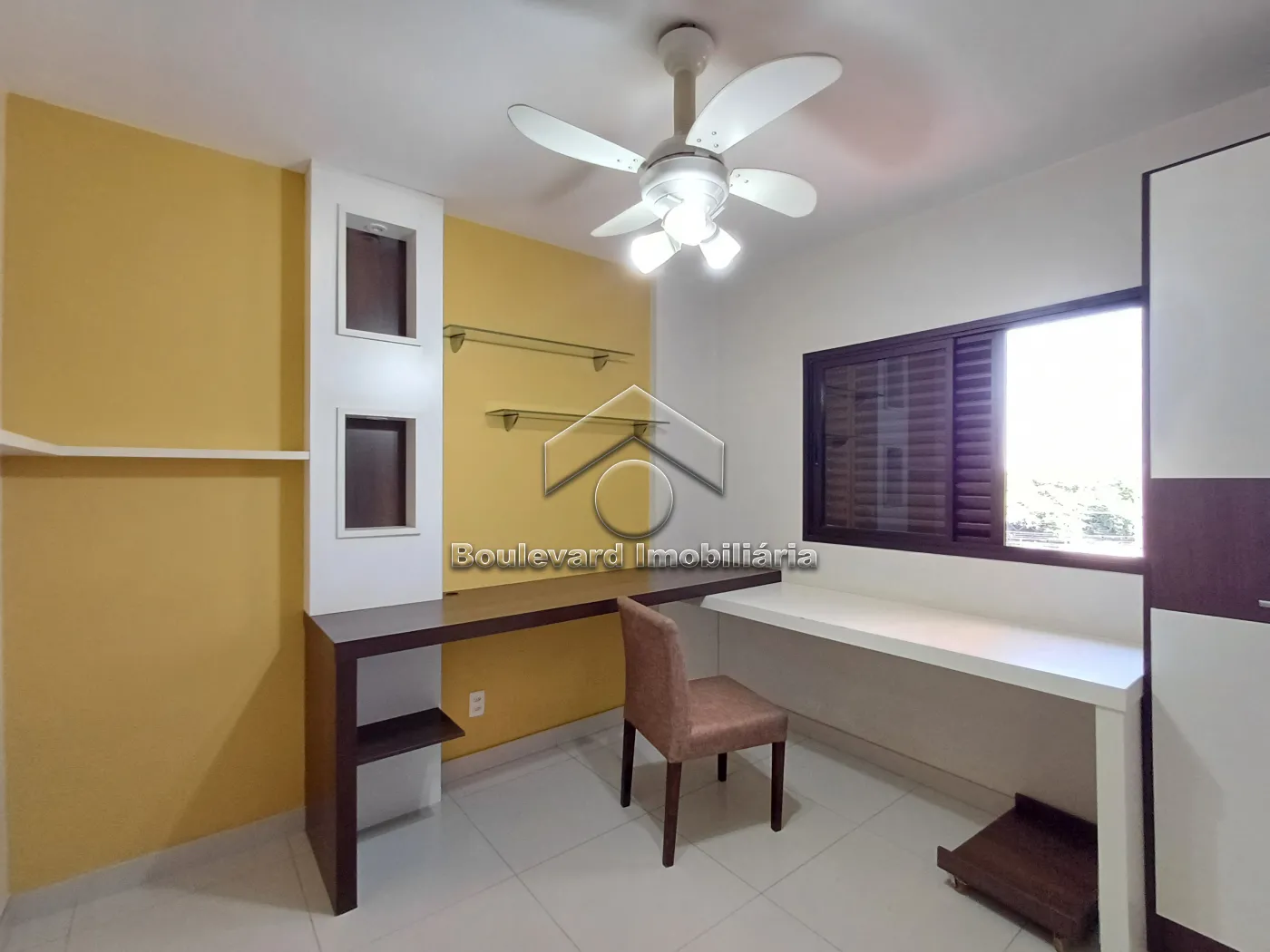 Alugar Apartamento / Padr&atilde;o em Ribeir&atilde;o Preto R$ 3.200,00 - Foto 18