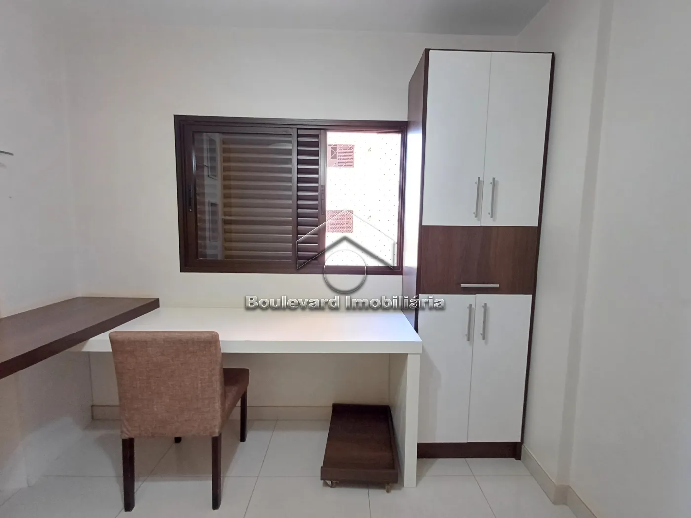 Alugar Apartamento / Padr&atilde;o em Ribeir&atilde;o Preto R$ 3.200,00 - Foto 22