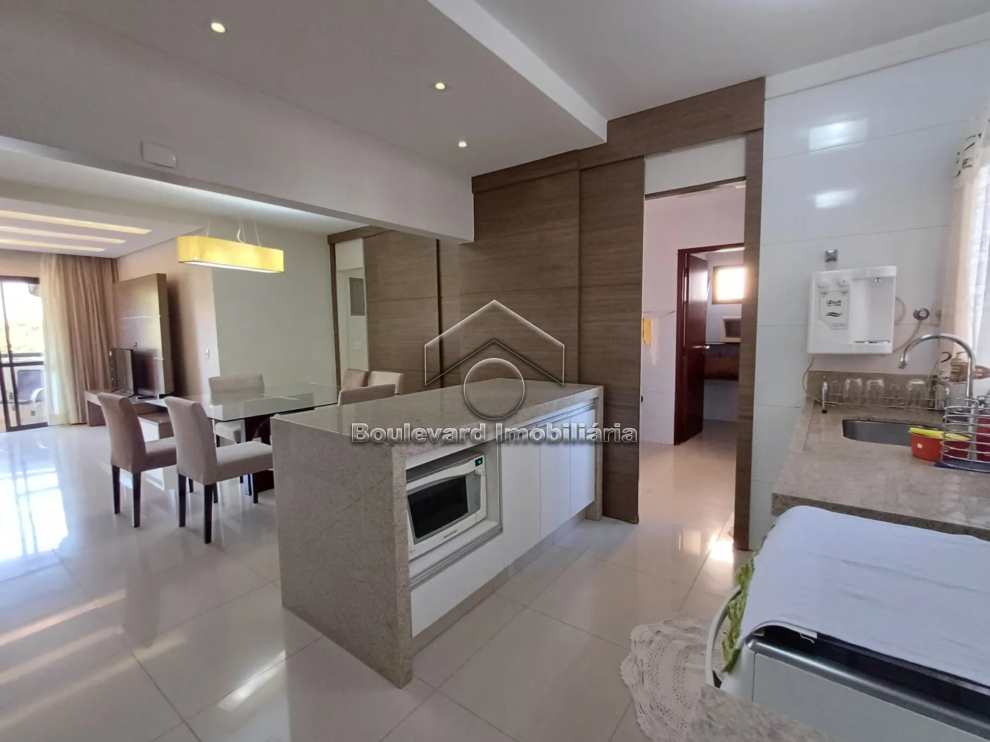 Alugar Apartamento / Padr&atilde;o em Ribeir&atilde;o Preto R$ 3.200,00 - Foto 41