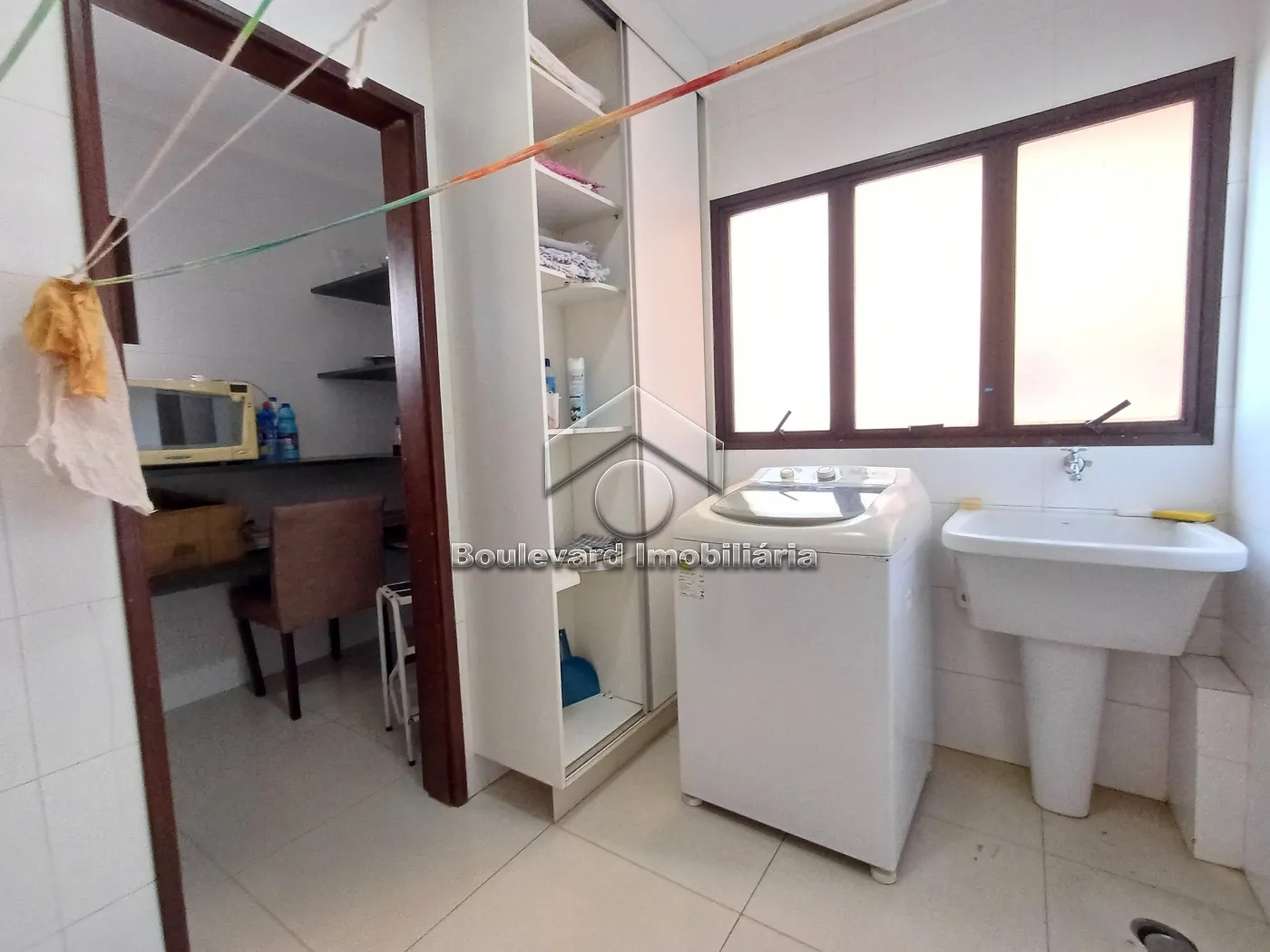 Alugar Apartamento / Padr&atilde;o em Ribeir&atilde;o Preto R$ 3.200,00 - Foto 46