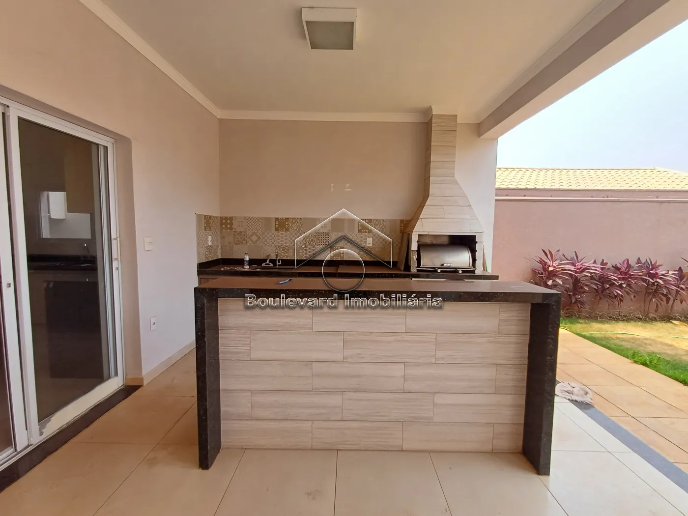 Alugar Casa / Condom&iacute;nio em Ribeir&atilde;o Preto R$ 6.000,00 - Foto 22