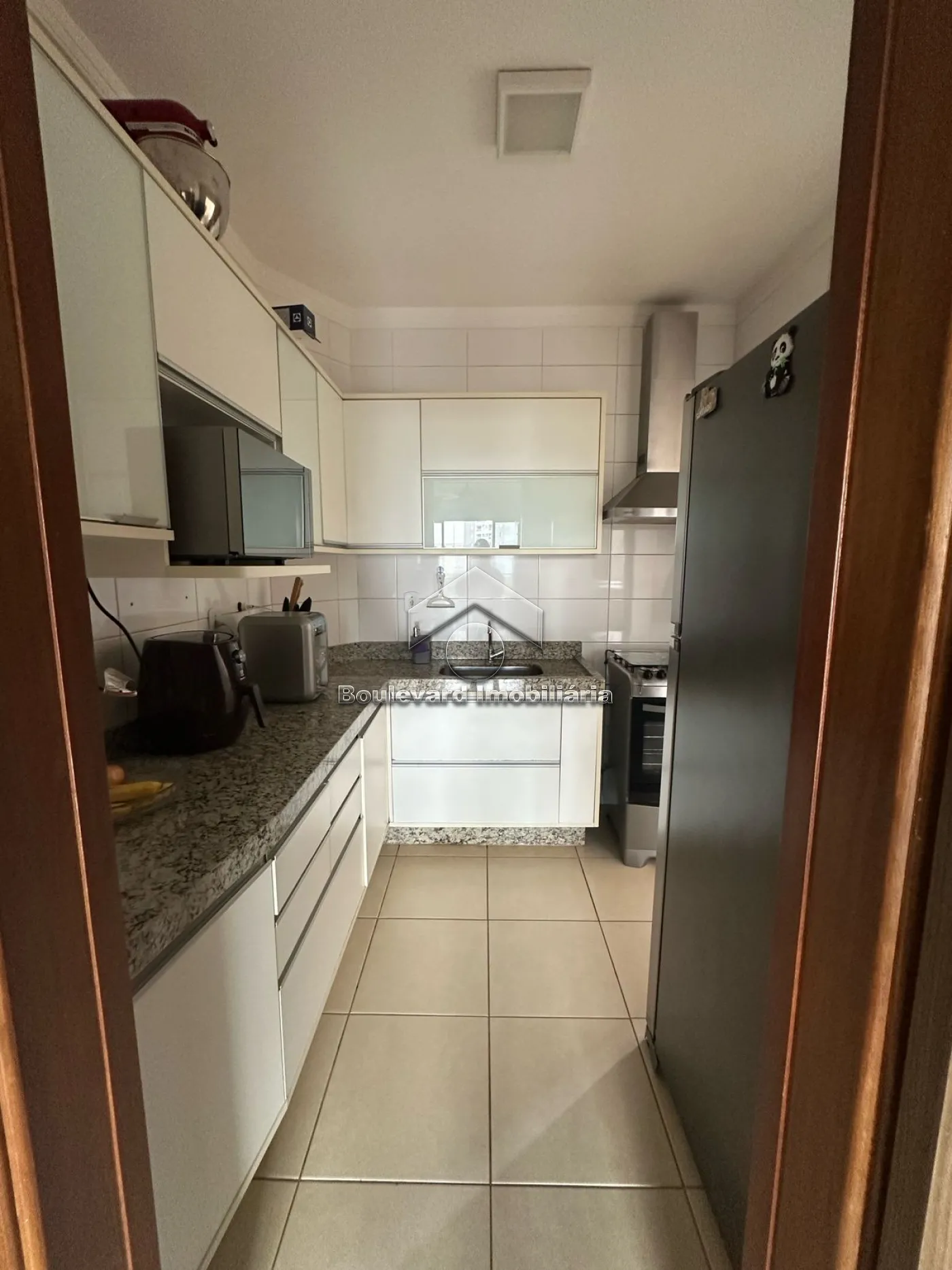 Alugar Apartamento / Padr&atilde;o em Ribeir&atilde;o Preto R$ 2.300,00 - Foto 14