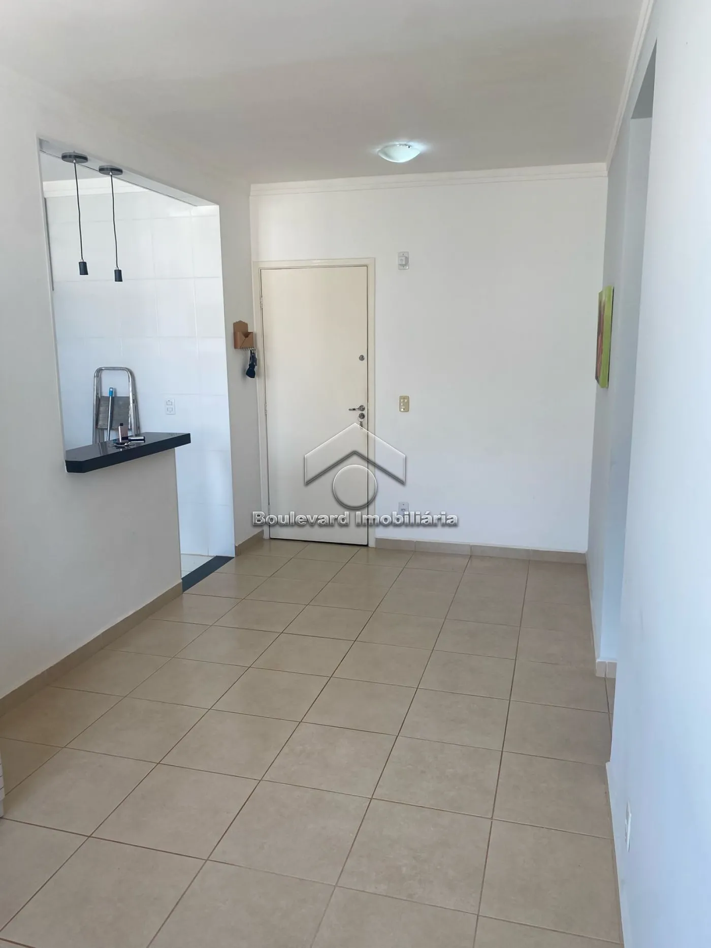 Alugar Apartamento / Padr&atilde;o em Ribeir&atilde;o Preto R$ 1.300,00 - Foto 2