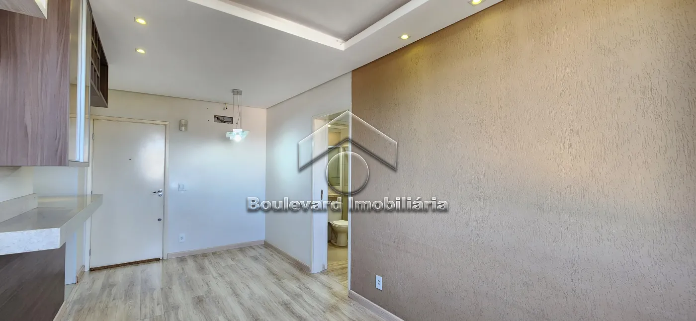 Alugar Apartamento / Padr&atilde;o em Ribeir&atilde;o Preto R$ 1.950,00 - Foto 4