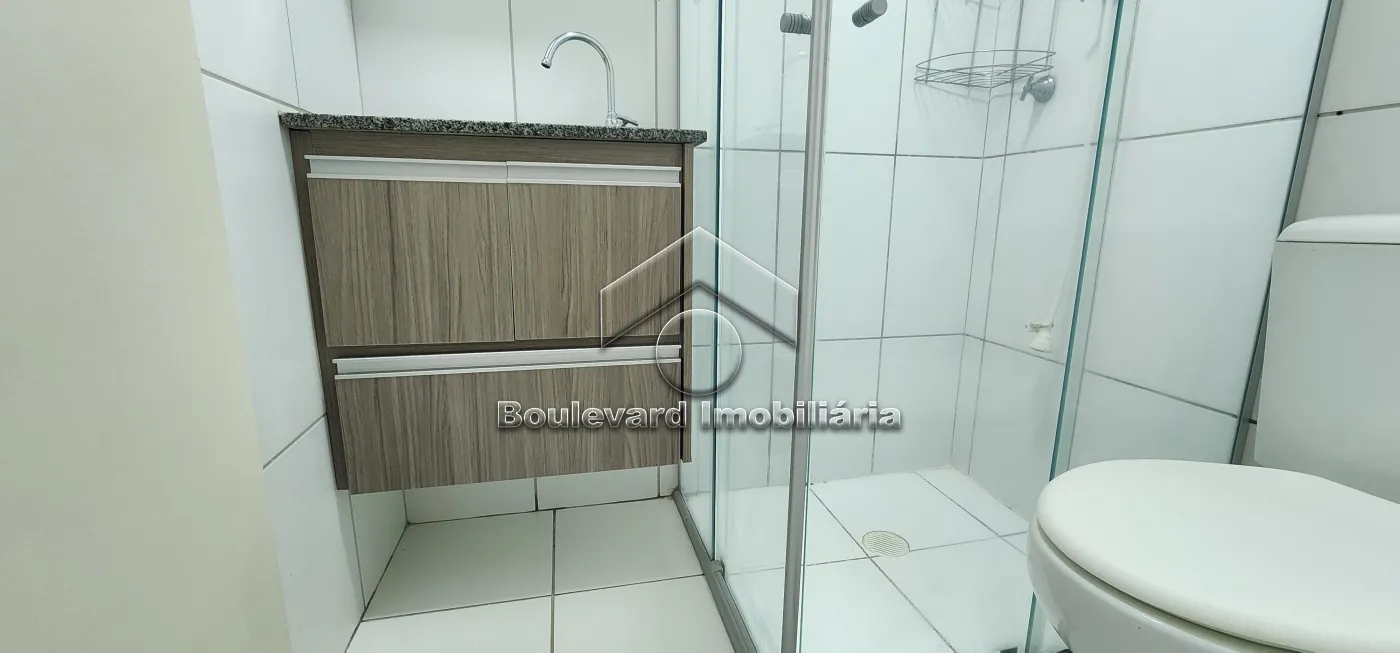 Alugar Apartamento / Padr&atilde;o em Ribeir&atilde;o Preto R$ 1.750,00 - Foto 9