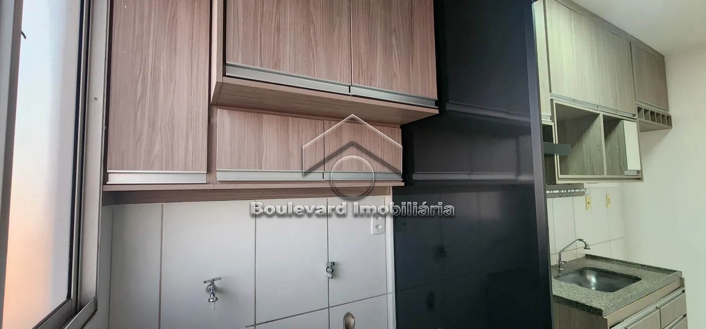 Alugar Apartamento / Padr&atilde;o em Ribeir&atilde;o Preto R$ 1.750,00 - Foto 21