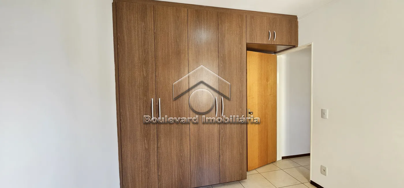 Alugar Apartamento / Padr&atilde;o em Ribeir&atilde;o Preto R$ 2.400,00 - Foto 12