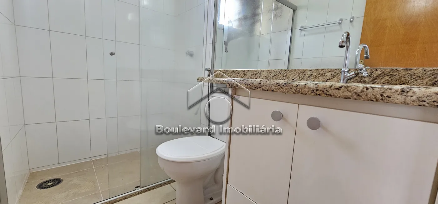 Alugar Apartamento / Padr&atilde;o em Ribeir&atilde;o Preto R$ 2.400,00 - Foto 18