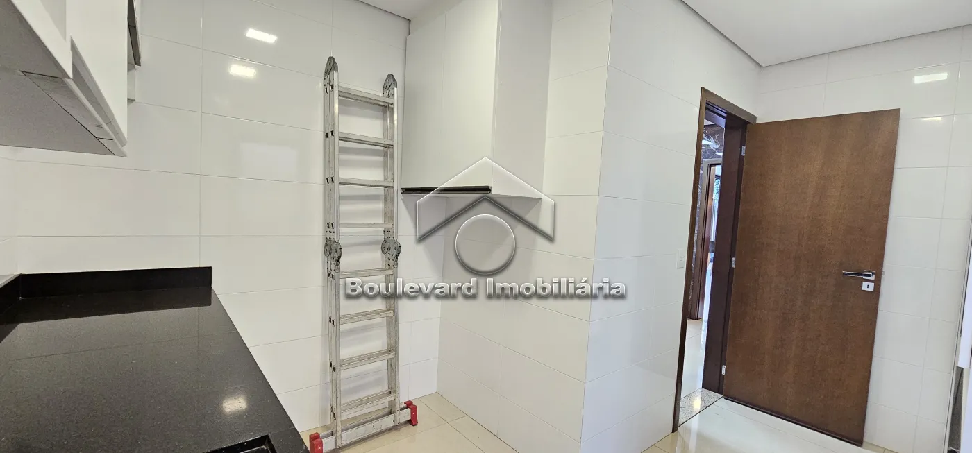 Alugar Casa / Condom&iacute;nio em Bonfim Paulista R$ 2.000,00 - Foto 33
