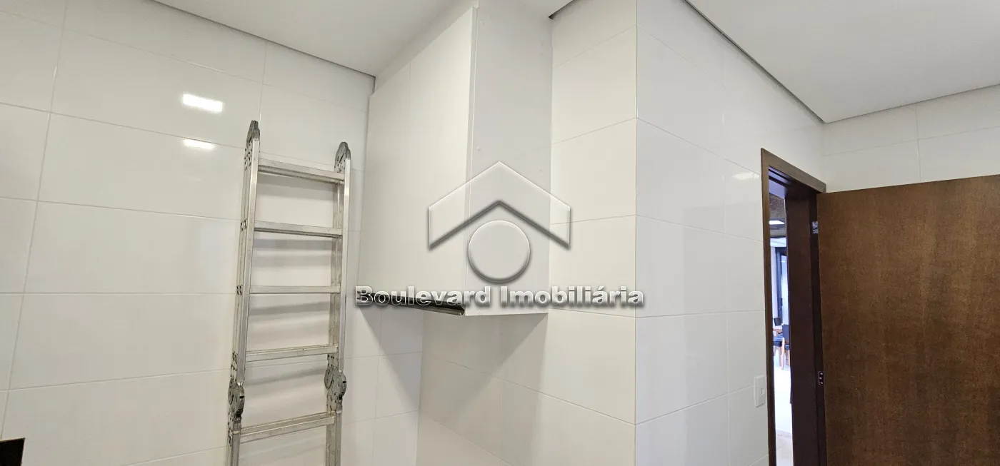 Alugar Casa / Condom&iacute;nio em Bonfim Paulista R$ 2.000,00 - Foto 37