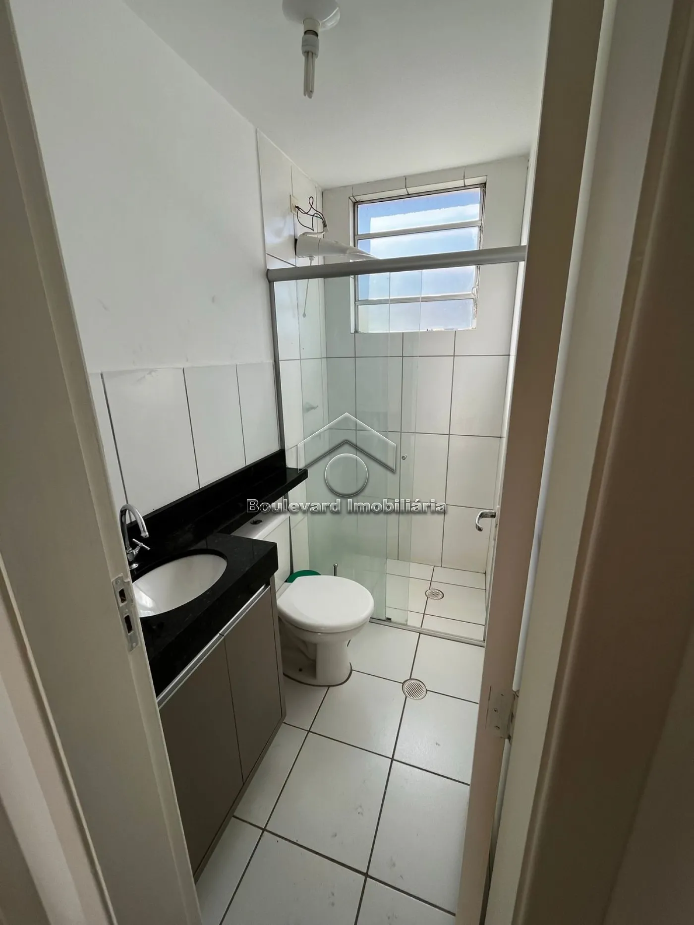 Alugar Apartamento / Padr&atilde;o em Ribeir&atilde;o Preto R$ 1.100,00 - Foto 14