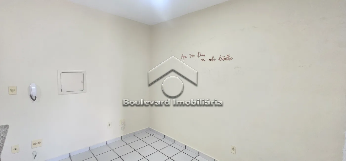 Alugar Apartamento / Padr&atilde;o em Ribeir&atilde;o Preto R$ 1.350,00 - Foto 5