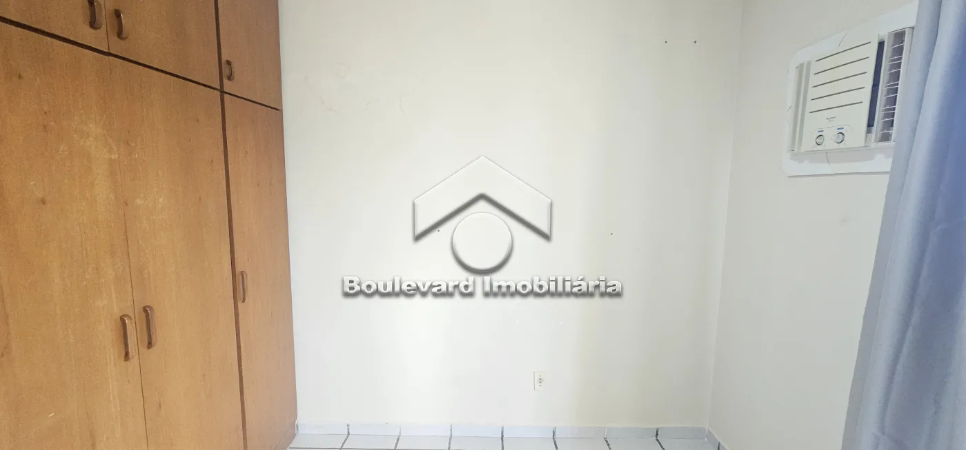 Alugar Apartamento / Padr&atilde;o em Ribeir&atilde;o Preto R$ 1.350,00 - Foto 9