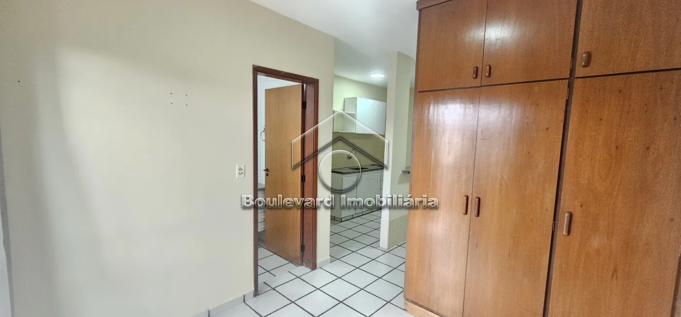 Alugar Apartamento / Padr&atilde;o em Ribeir&atilde;o Preto R$ 1.350,00 - Foto 11