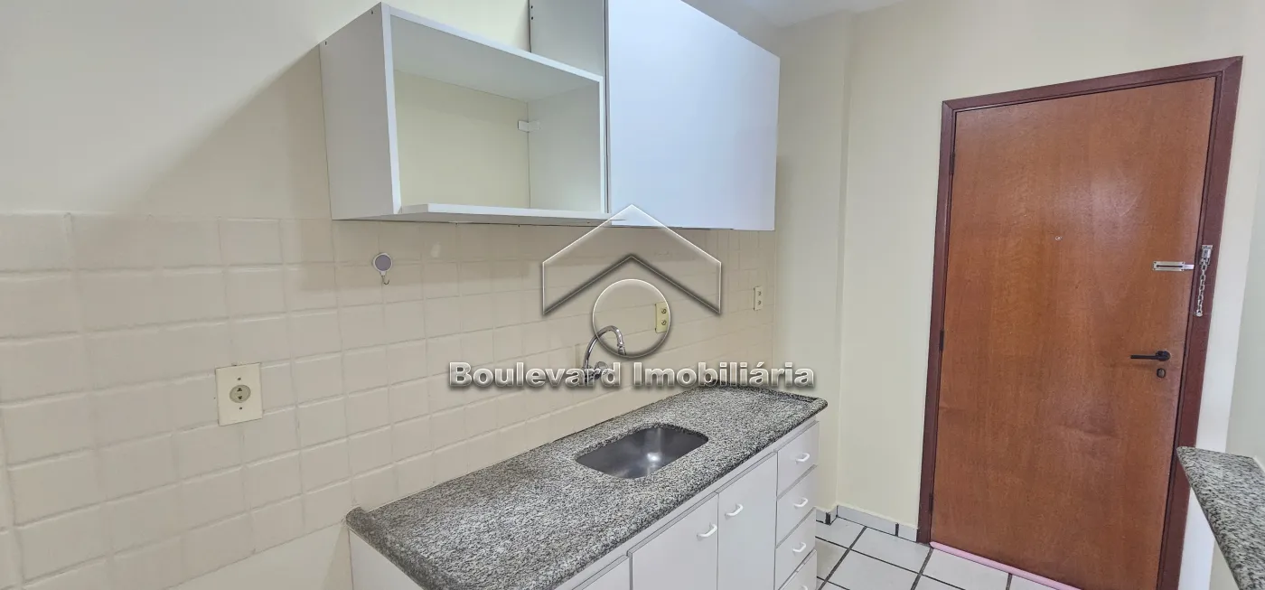 Alugar Apartamento / Padr&atilde;o em Ribeir&atilde;o Preto R$ 1.350,00 - Foto 21