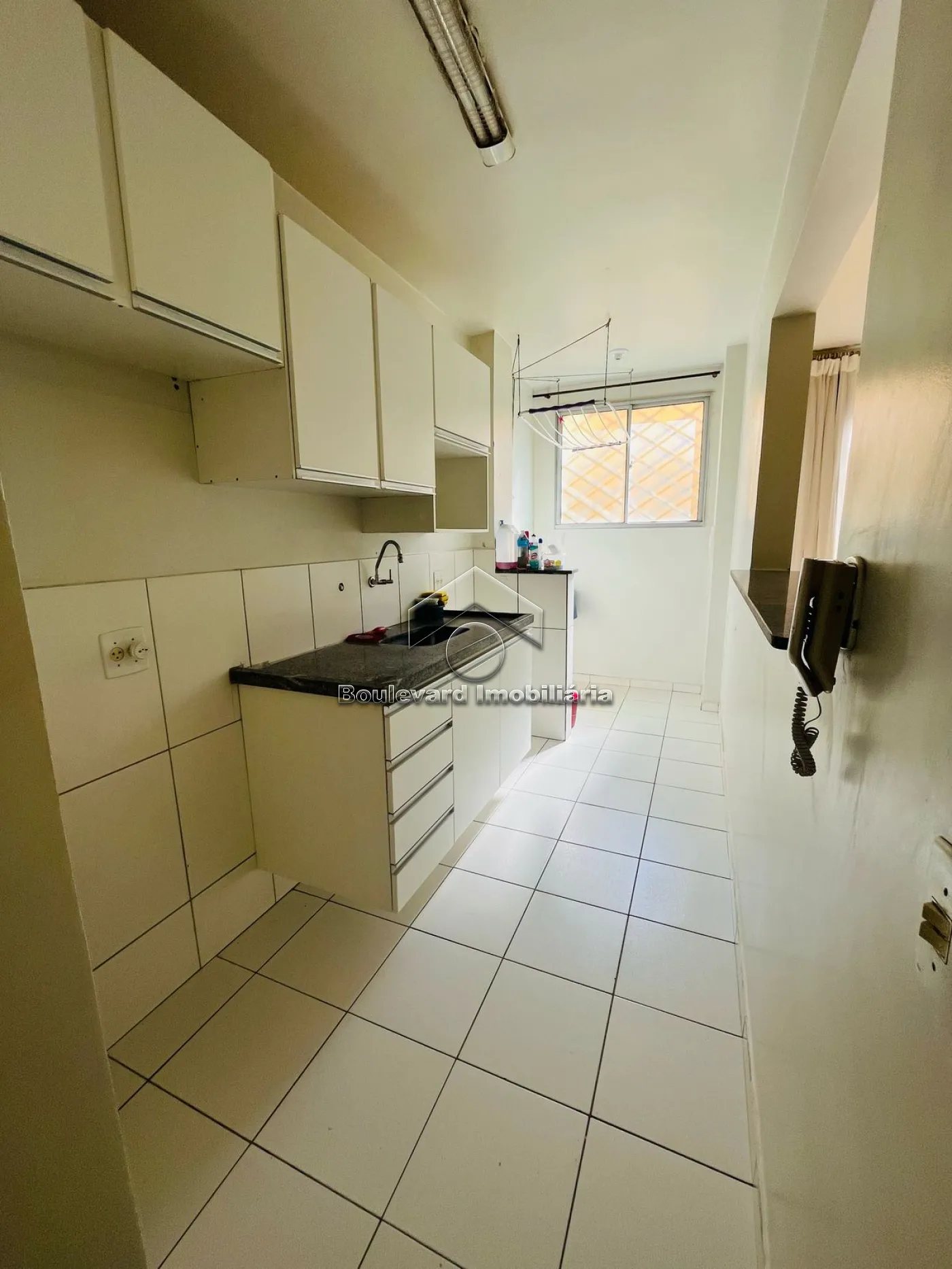 Comprar Apartamento / Padr&atilde;o em Ribeir&atilde;o Preto R$ 190.000,00 - Foto 5