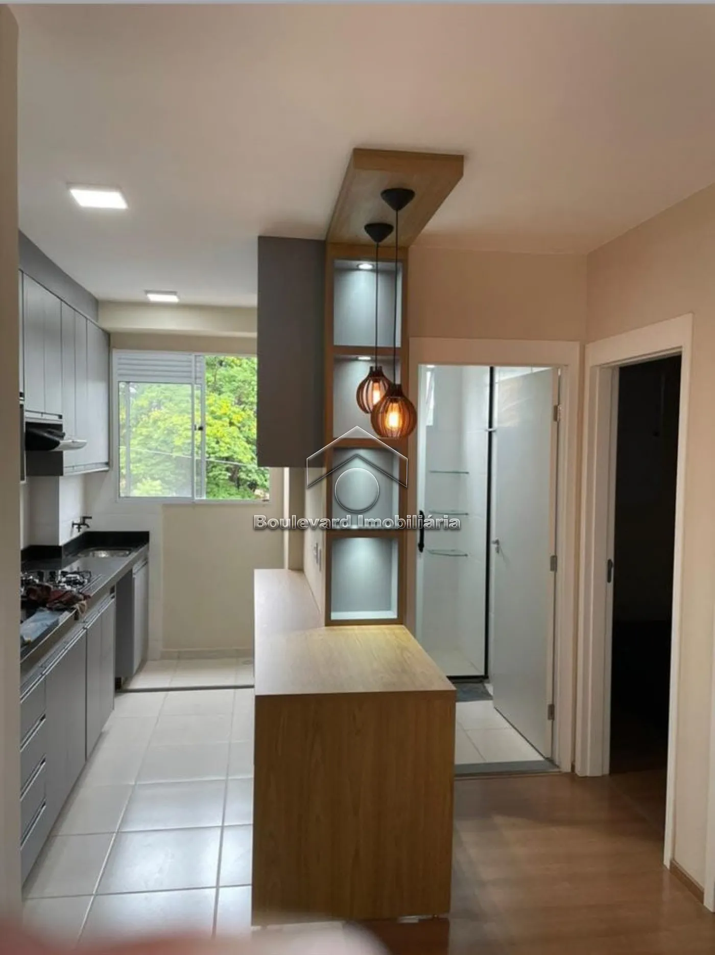 Alugar Apartamento / Padr&atilde;o em Ribeir&atilde;o Preto R$ 1.500,00 - Foto 1