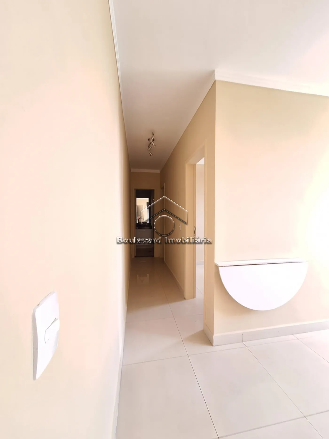 Comprar Apartamento / Padr&atilde;o em Ribeir&atilde;o Preto R$ 240.000,00 - Foto 2