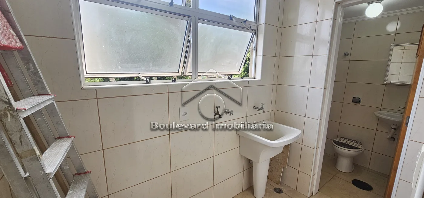 Alugar Apartamento / Padr&atilde;o em Ribeir&atilde;o Preto R$ 2.000,00 - Foto 18